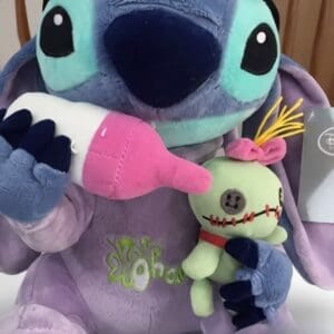 zoom visage peluche stitch bebe