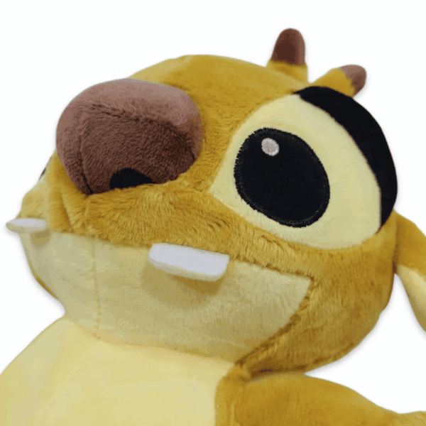 zoom visage peluche reuben stitch jaune
